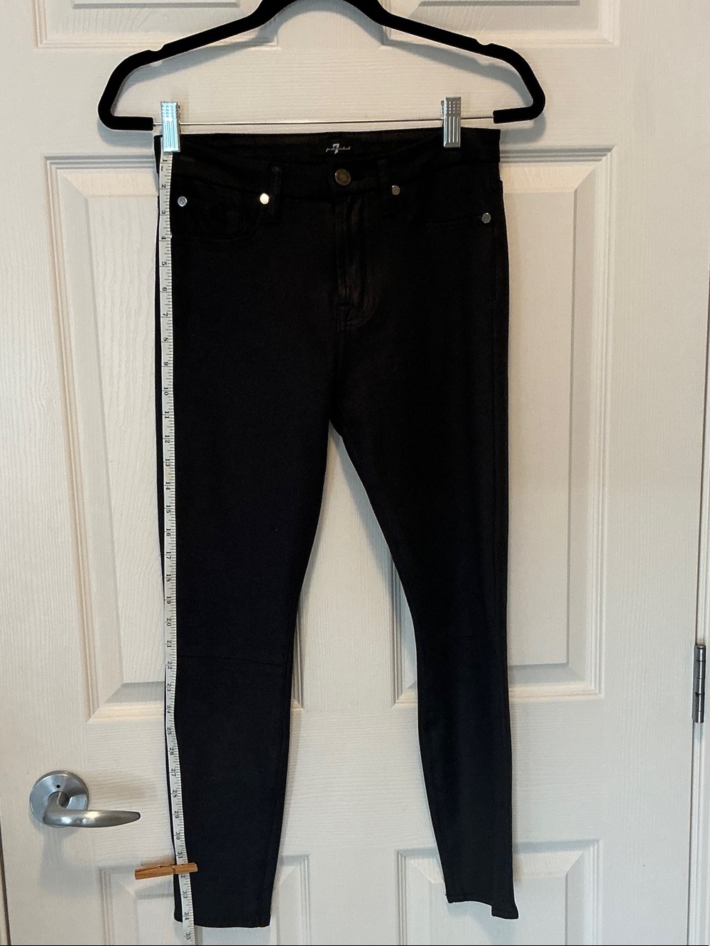 7FAM suede-feel pant with soft shine